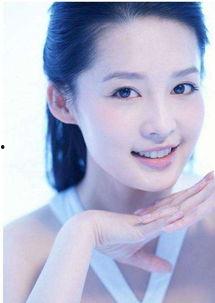 年轻女星爆料新闻视频,独家爆料新闻视频引发热议  第3张